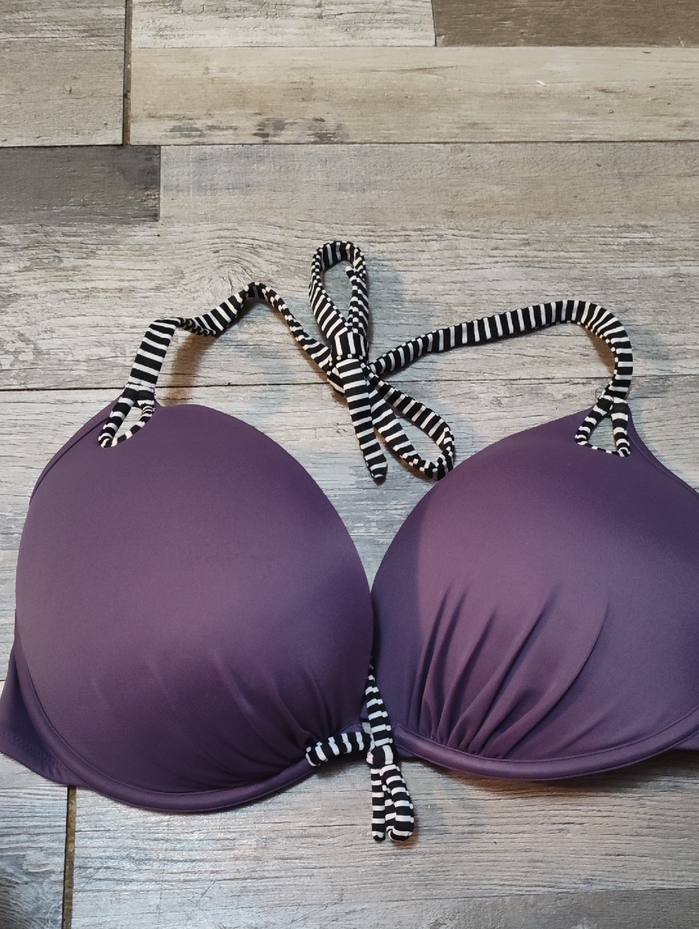 Victoria's Secret Purple Halter Sz  36DD Bikini Top Black-and-White Striped Ties
